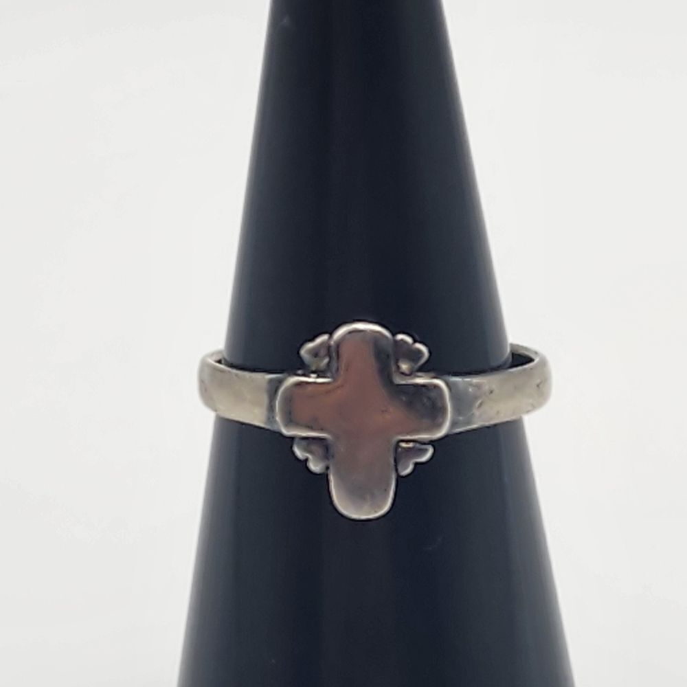 Sterling Silver Cross Ring (6)